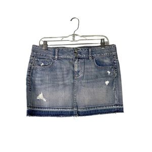 Old Navy Distressed Raw Hem Casual Denim Jean Mini Skirt Size 8 Regular Y2K
